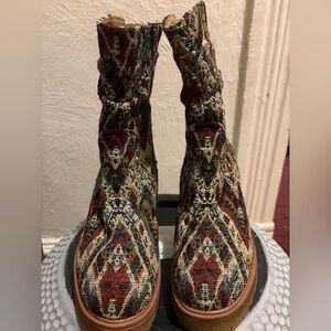 Patterned Women's Boots